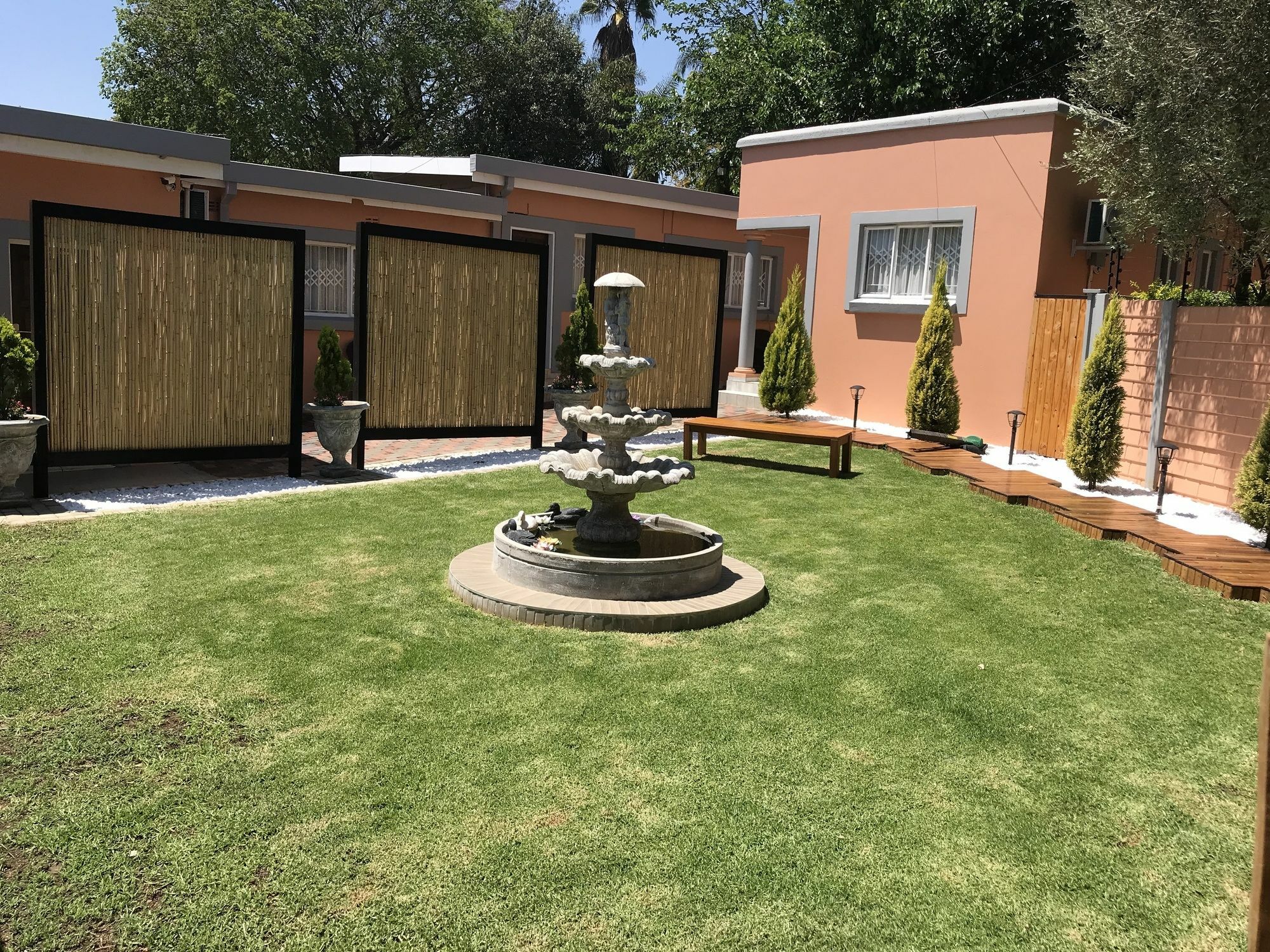 Comfort Guest House Pretoria-Noord Eksteriør bilde